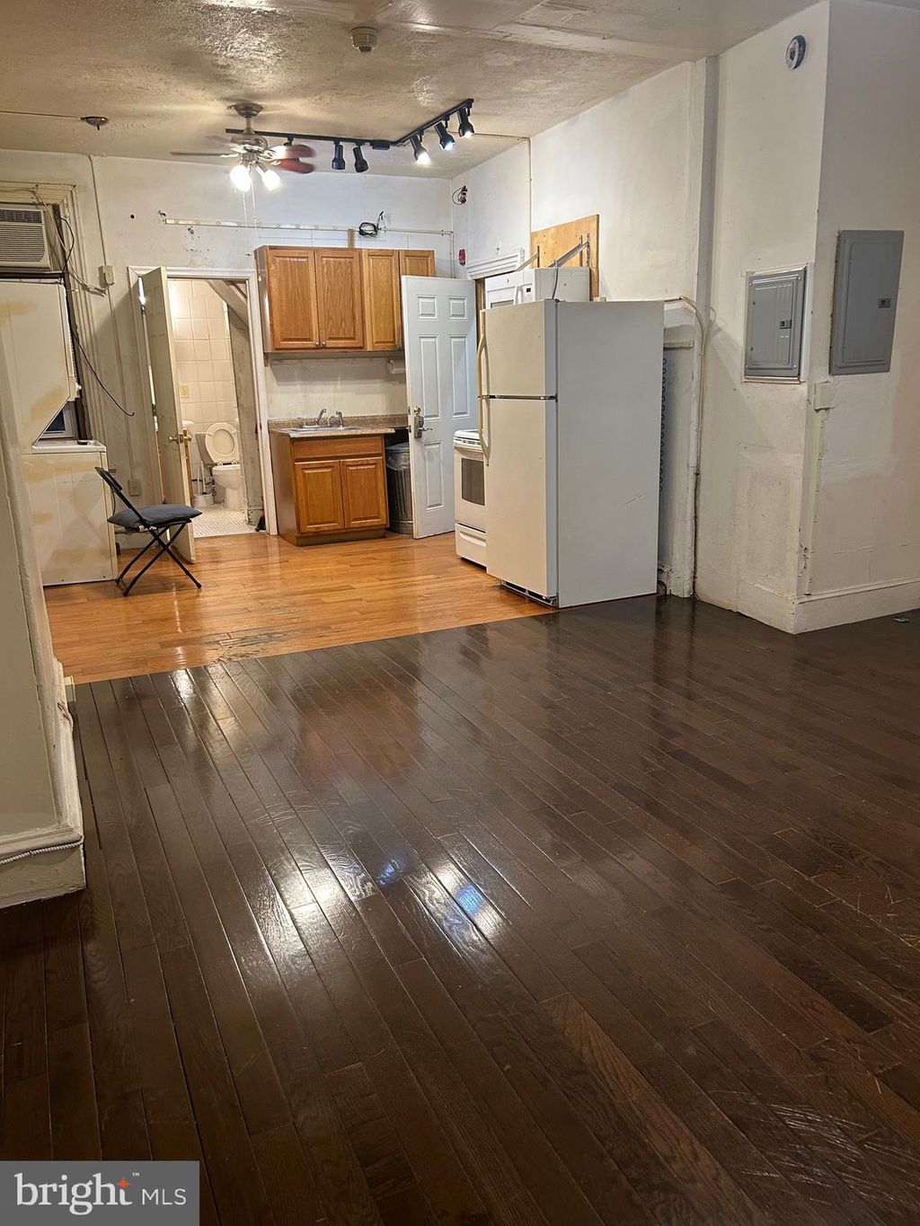 Photo of 2963 Frankford Avenue, PHILADELPHIA, PA 19134 (MLS # PAPH2530978)