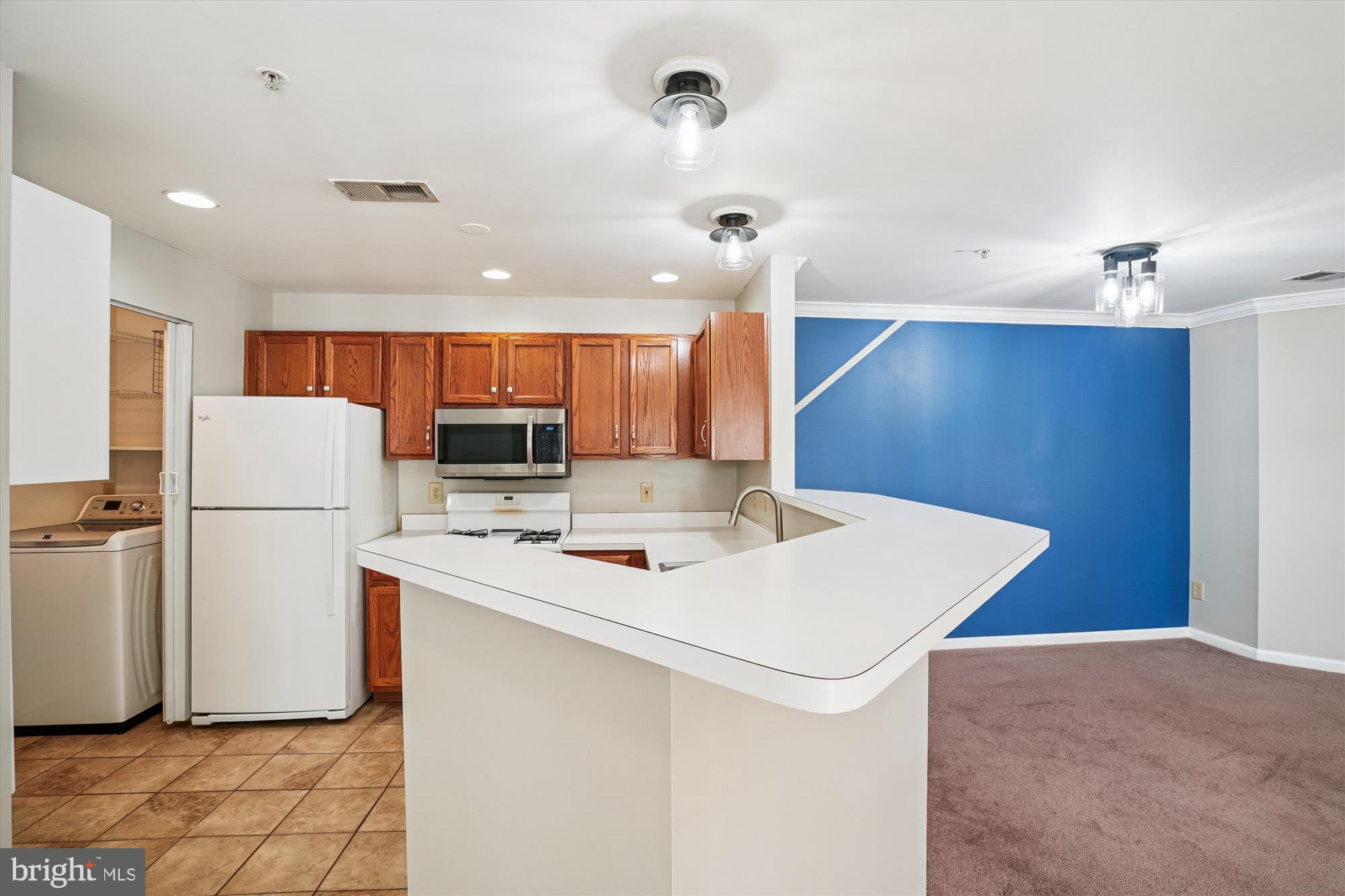 STRATFORD CONDOS - Residential