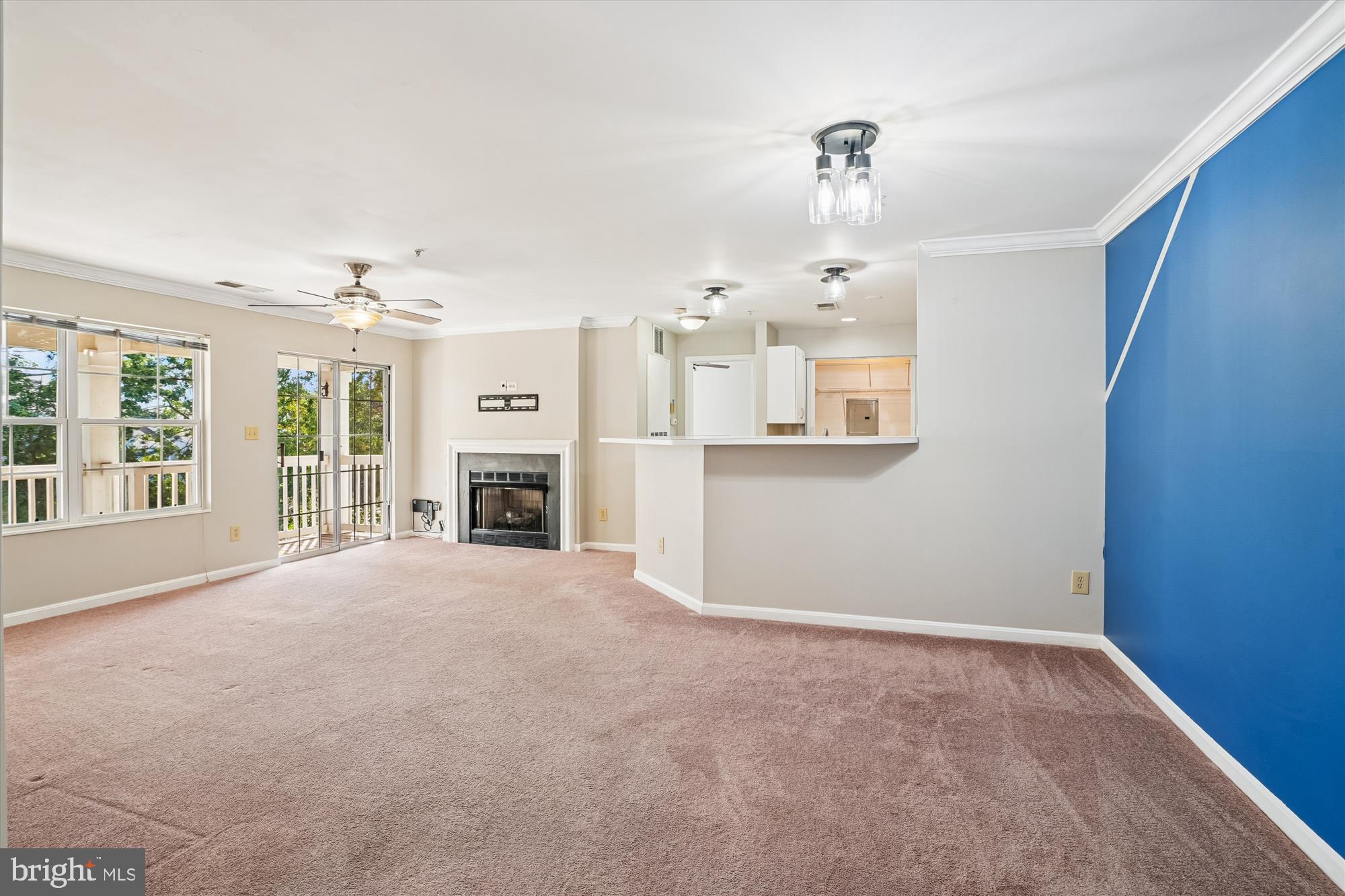 STRATFORD CONDOS - Residential