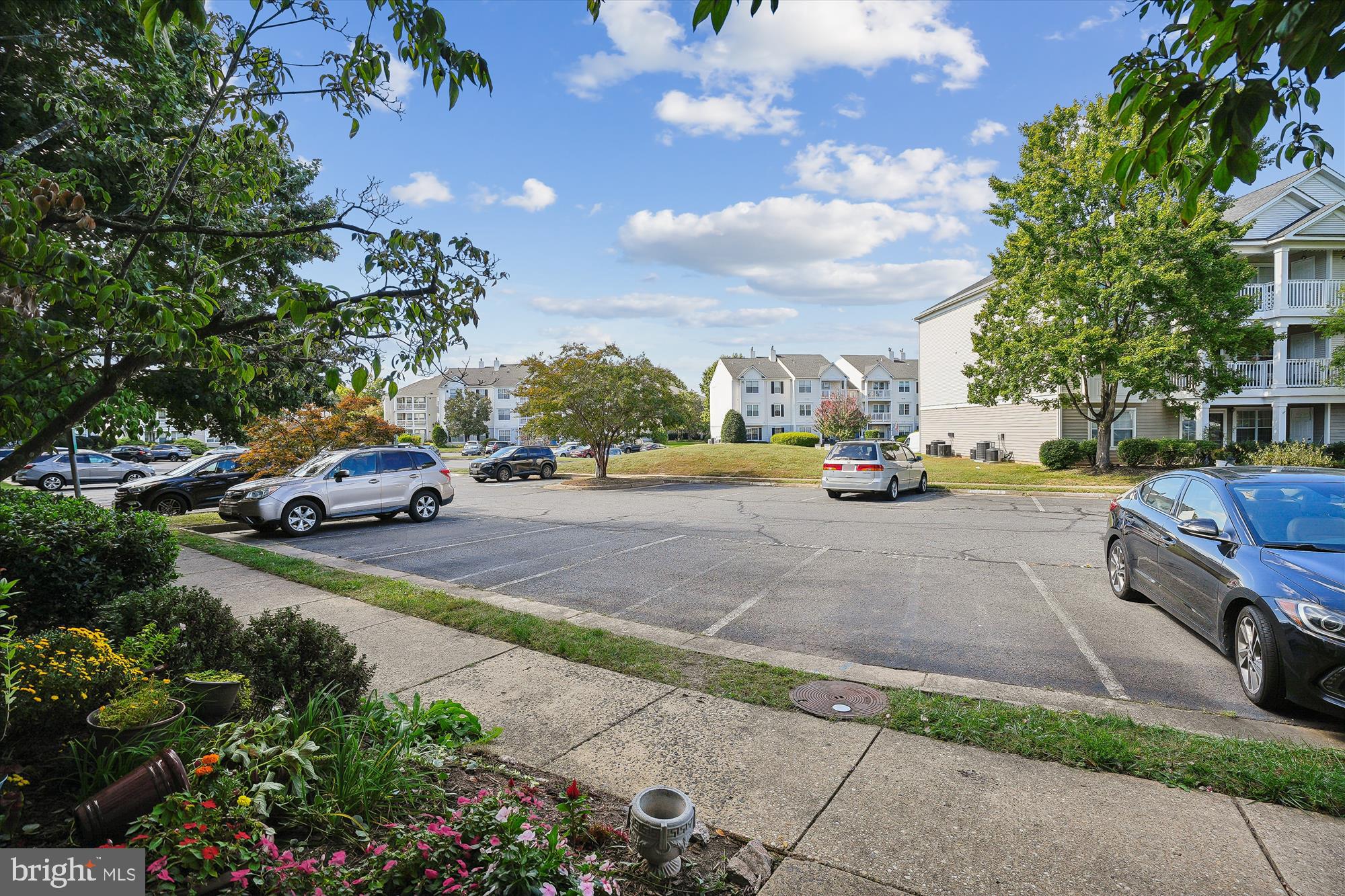 STRATFORD CONDOS - Residential