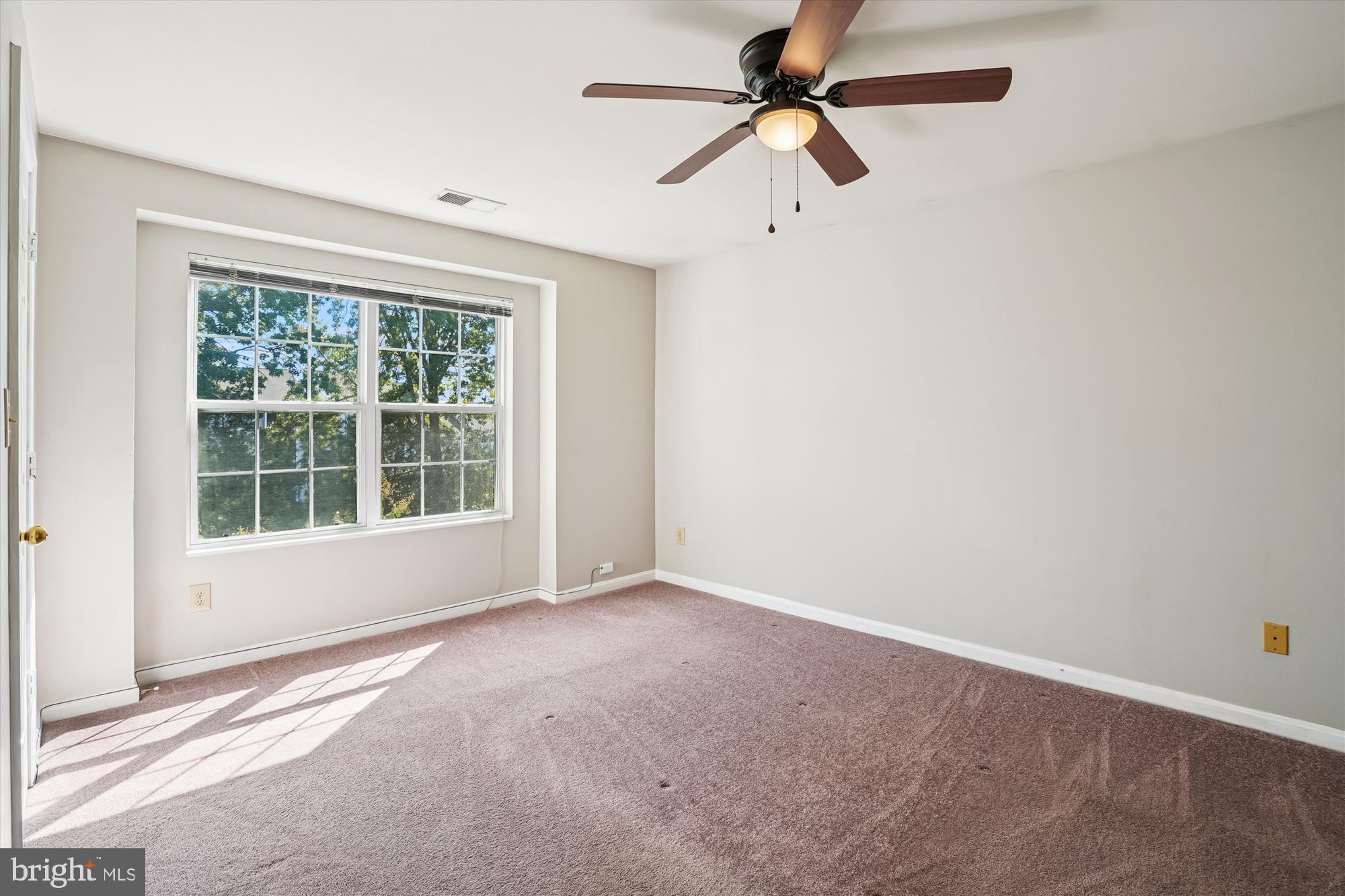 STRATFORD CONDOS - Residential