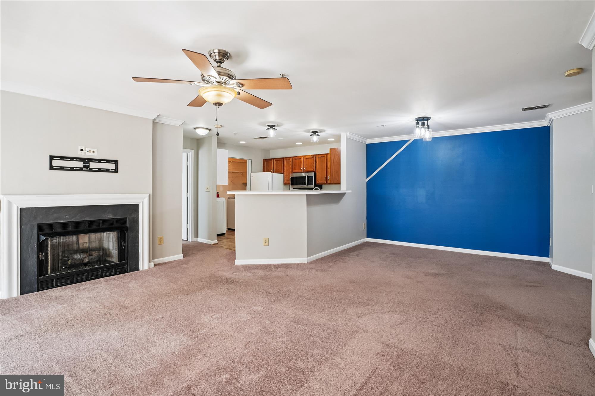 STRATFORD CONDOS - Residential