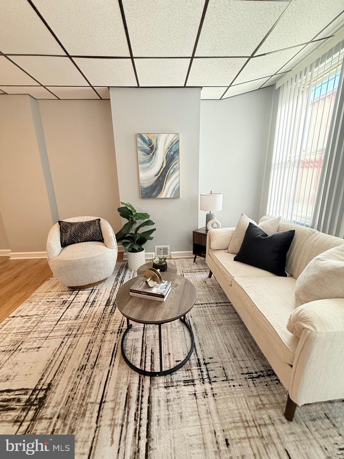 PORT RICHMOND - Residential