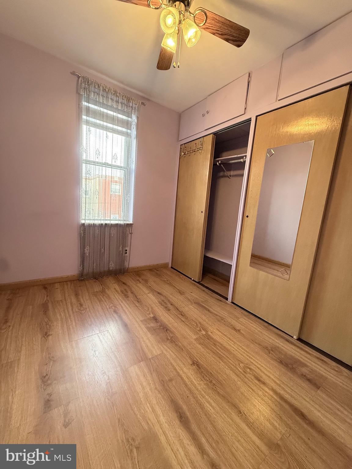 PORT RICHMOND - Residential