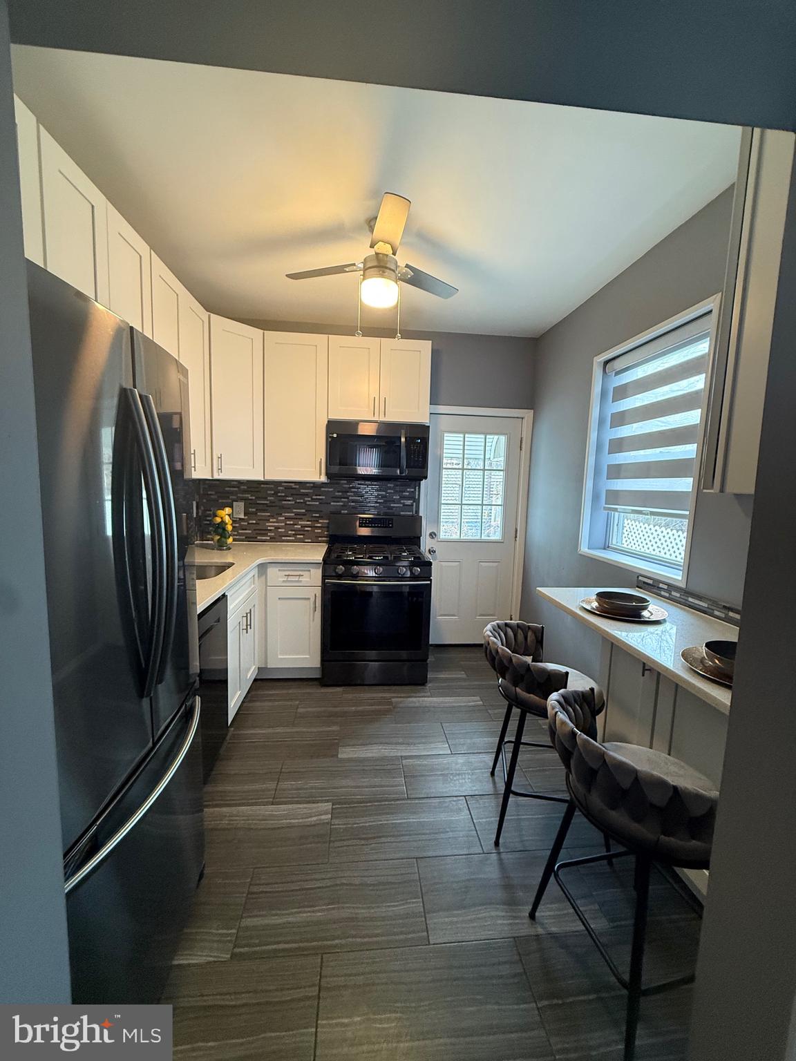 PORT RICHMOND - Residential