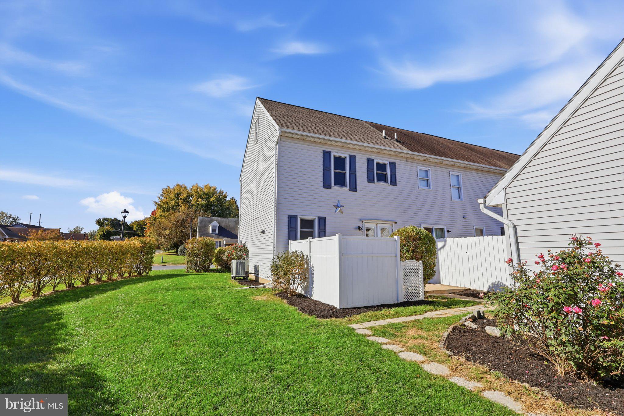 Property Search 553 BRACKEN DRIVE