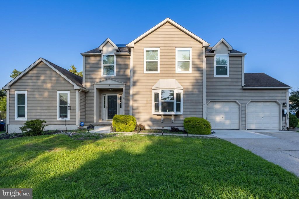 Photo of 13 Stamford Drive, VOORHEES, NJ 08043 (MLS # NJCD2103516)