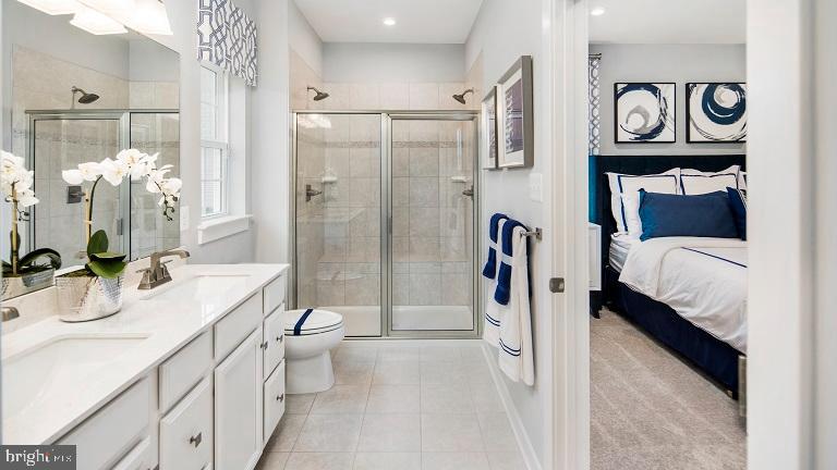 THE LAKES AT MARTINSBURG - Residential