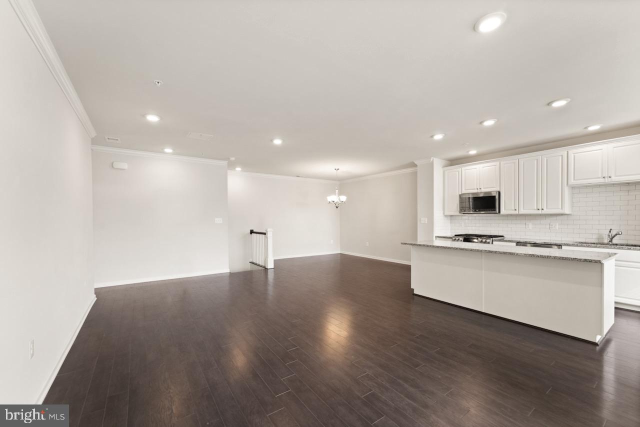 RIDGES AT LOUDOUN VALLEY - Residential