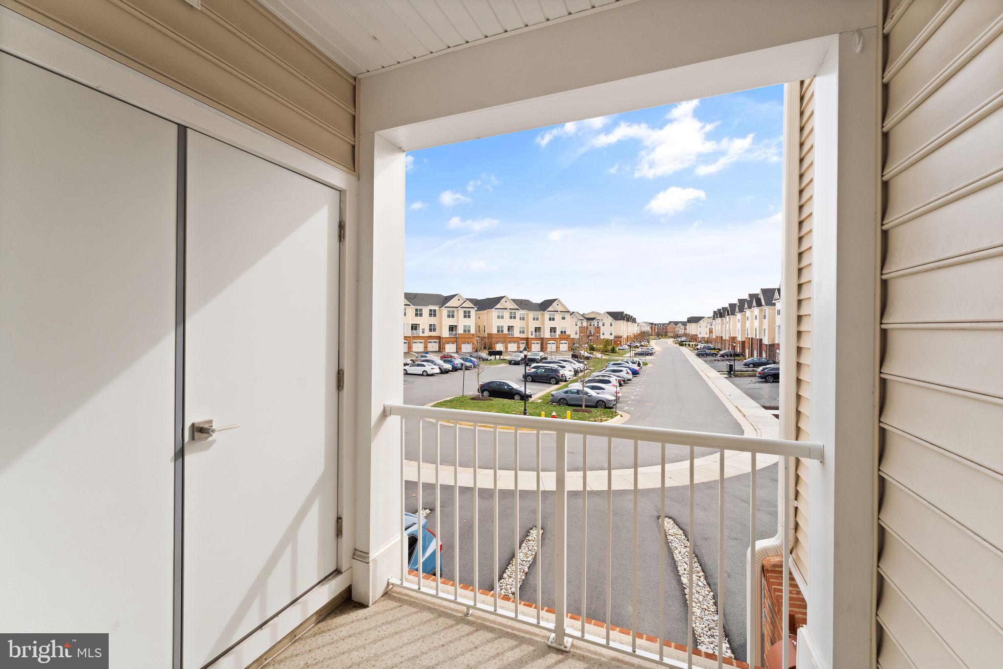 RIDGES AT LOUDOUN VALLEY - Residential