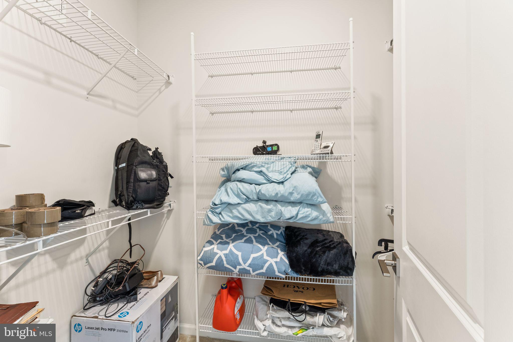 RIDGES AT LOUDOUN VALLEY - Residential