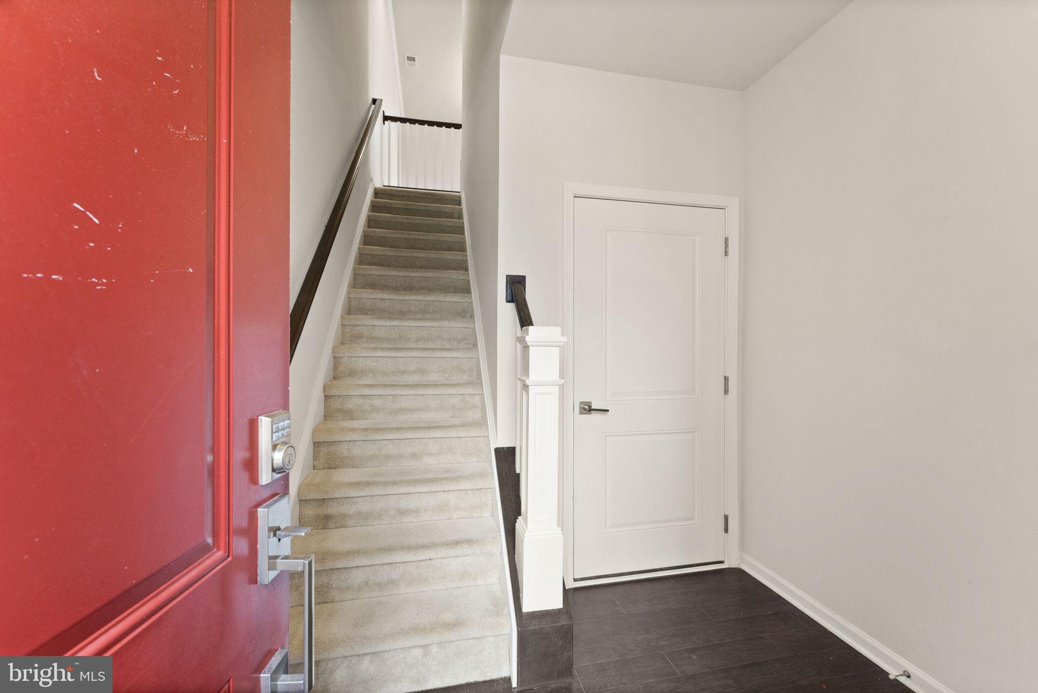 RIDGES AT LOUDOUN VALLEY - Residential