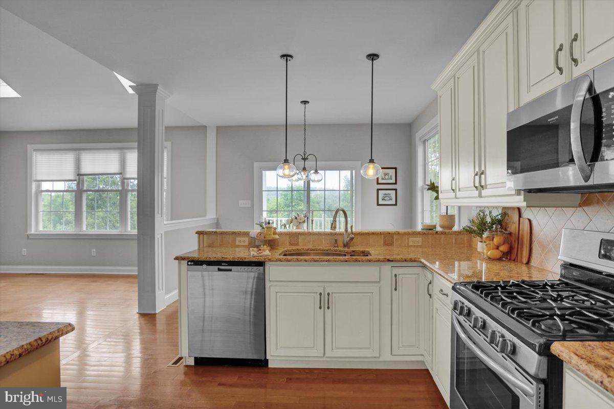 ROSEMONT - Residential