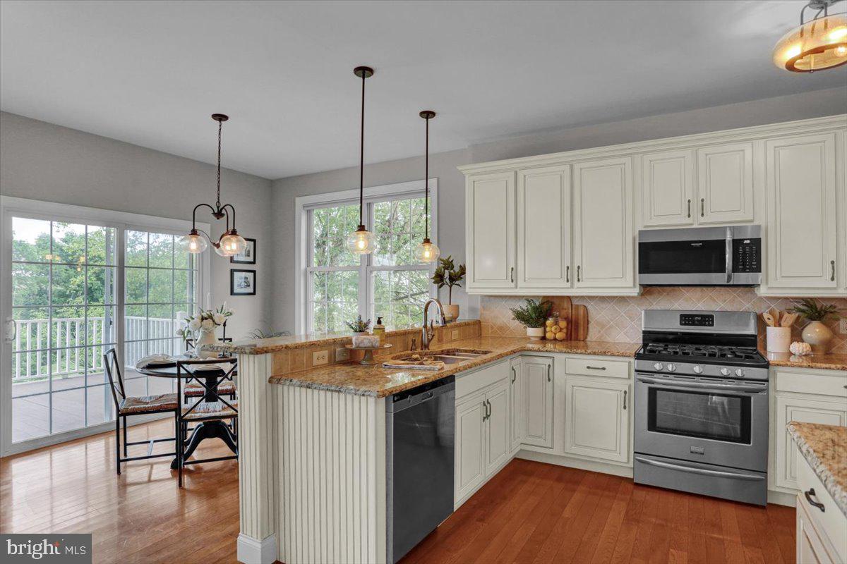 ROSEMONT - Residential