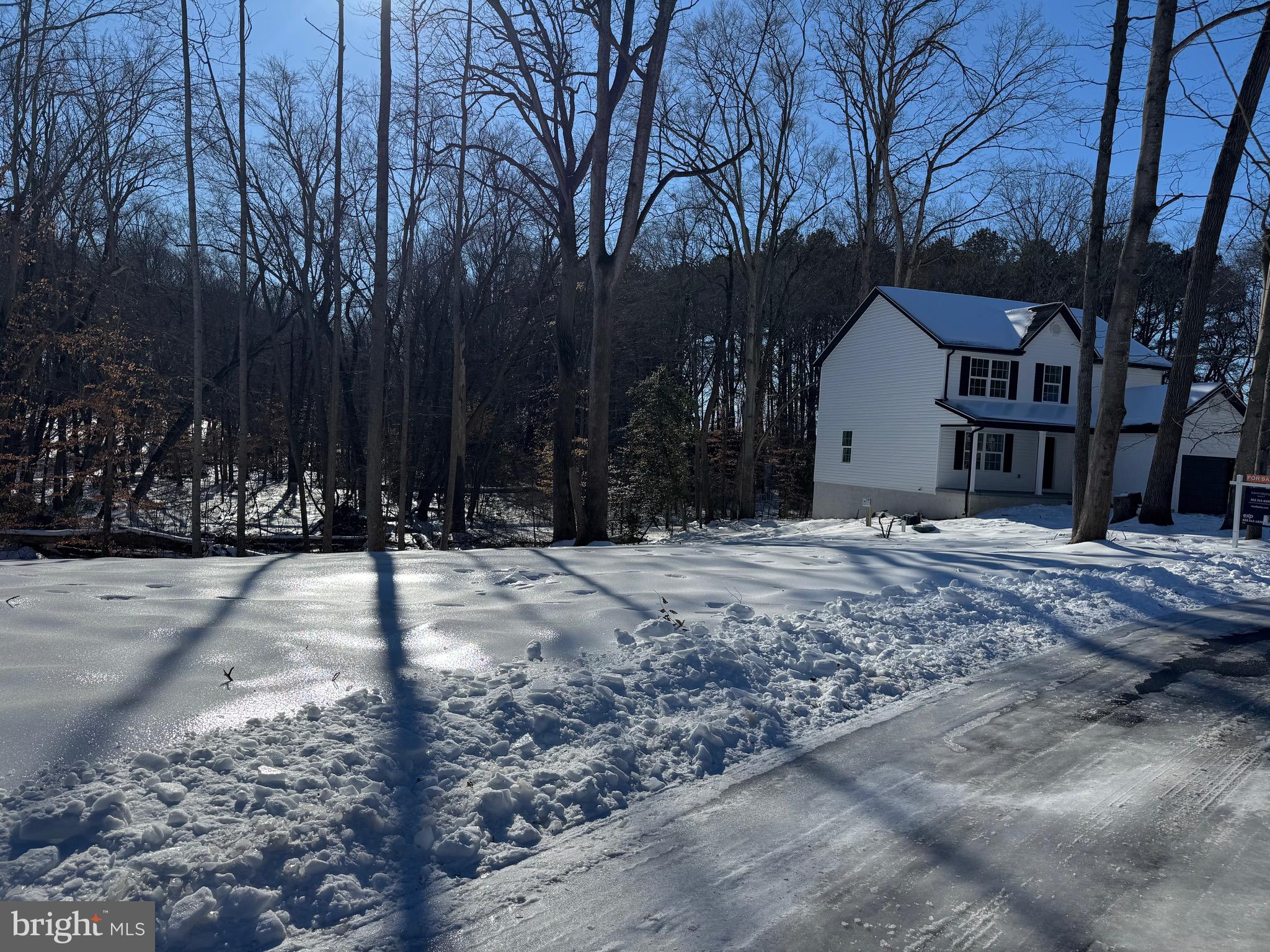 ANDREWS LAKE ESTS - Residential