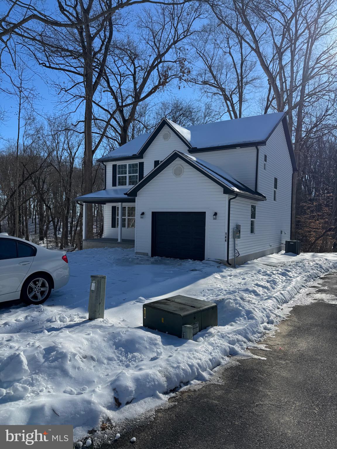 ANDREWS LAKE ESTS - Residential