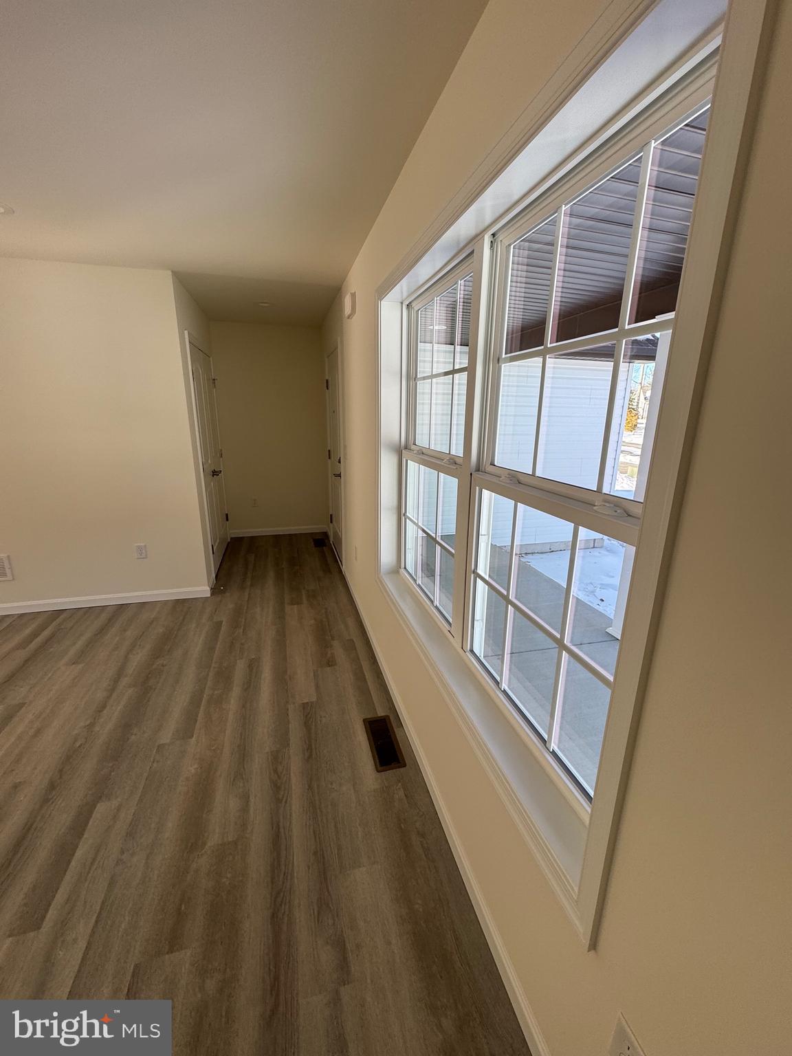 ANDREWS LAKE ESTS - Residential