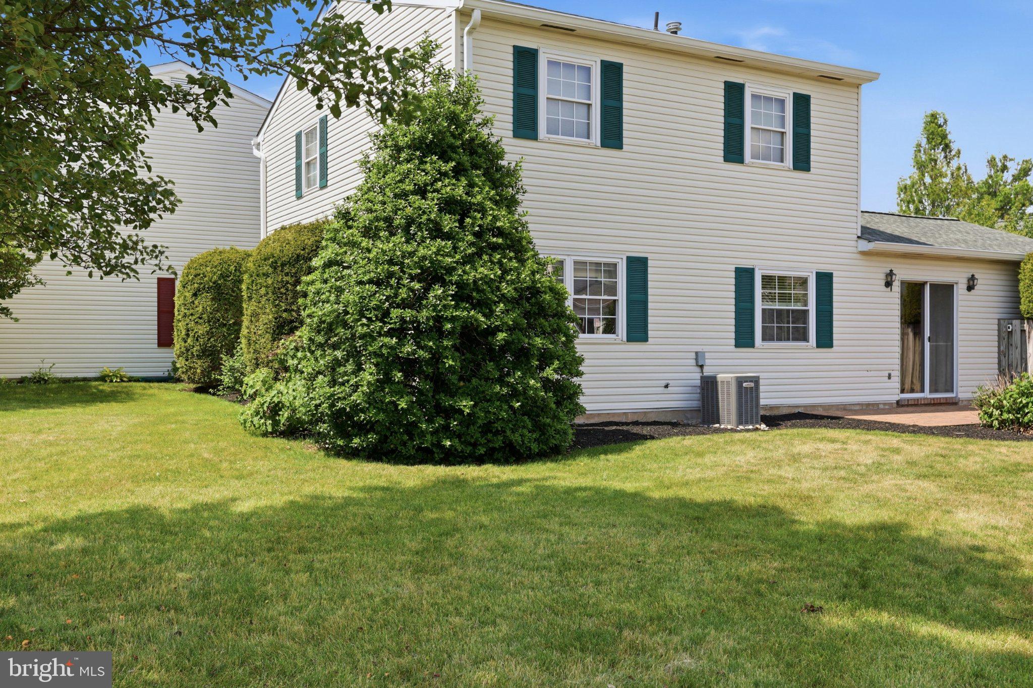 1725 ROSEDALE