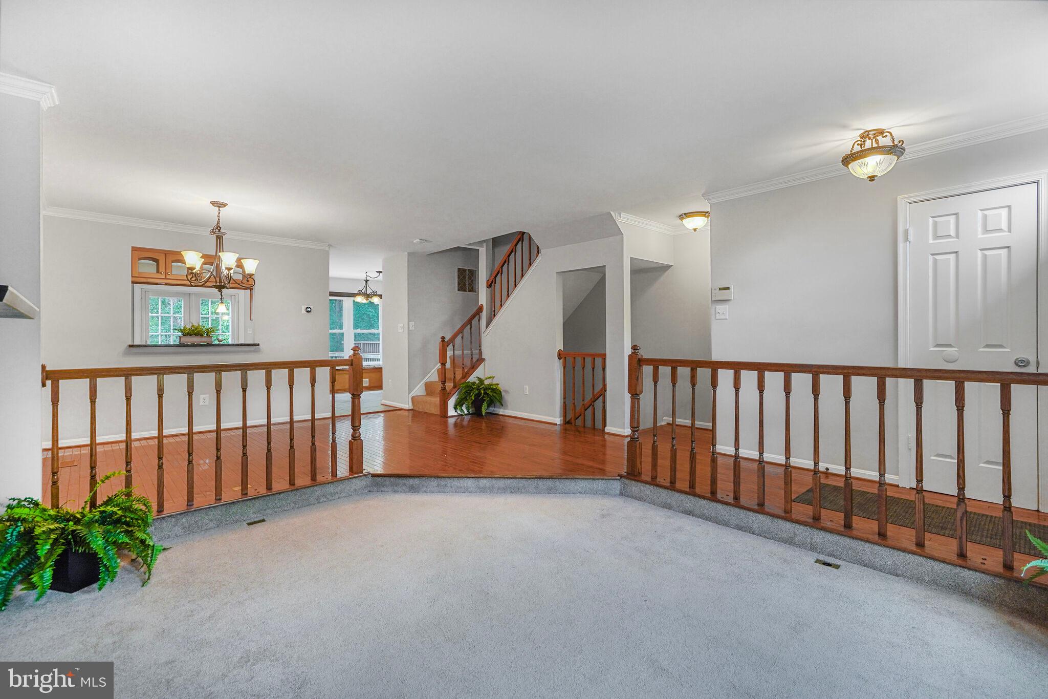 7228 LENSFIELD COURT
