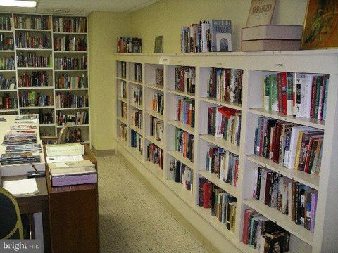 3001 VEAZEY TERRACE NW 1032 WASHINGTON DC 20008