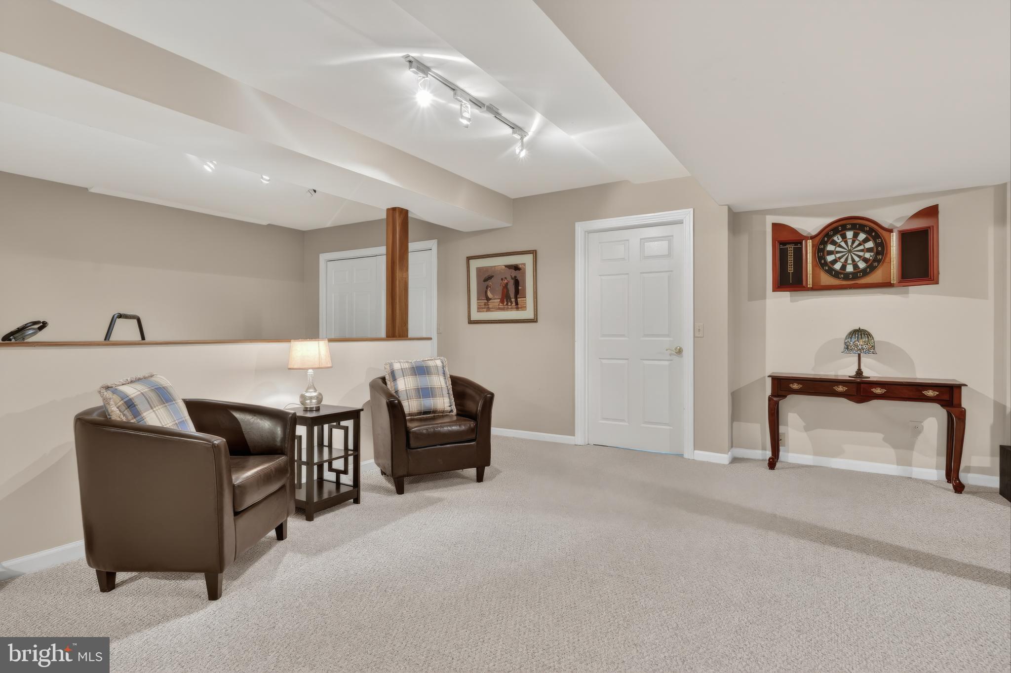 VILLAGES OF ELK NECK WOODHOLME - Residential