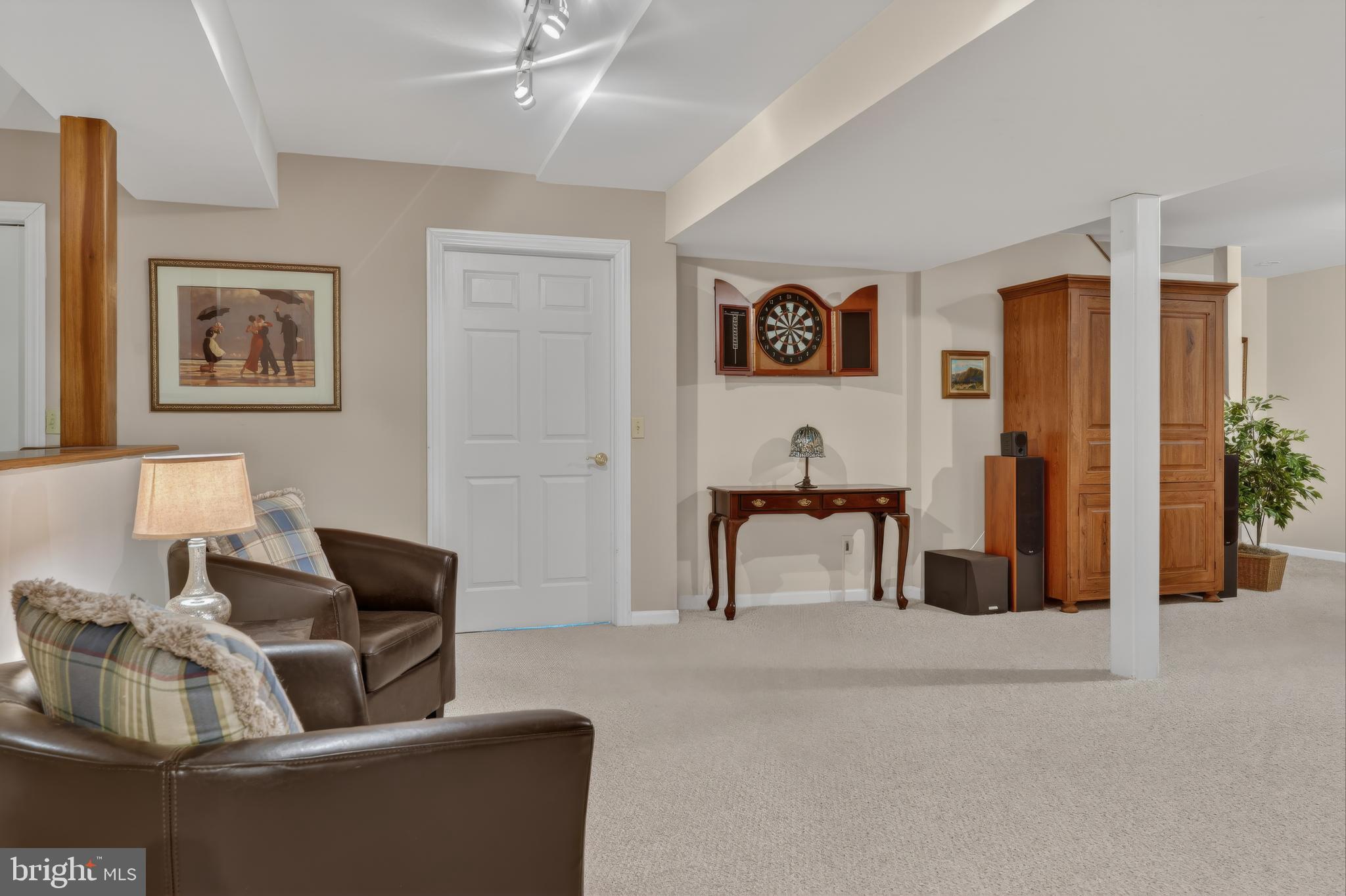 VILLAGES OF ELK NECK WOODHOLME - Residential