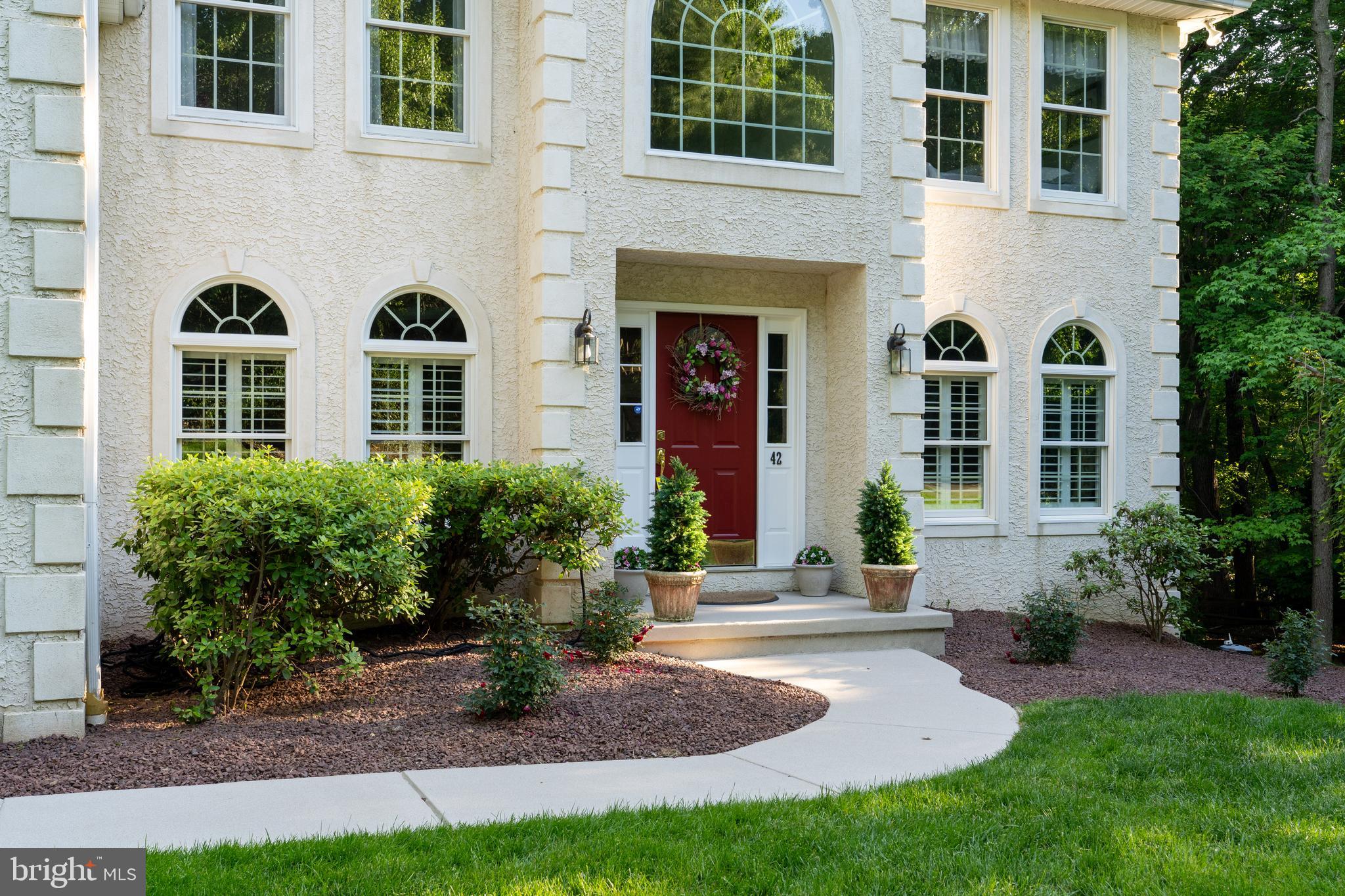 42 WILD LAUREL COURT