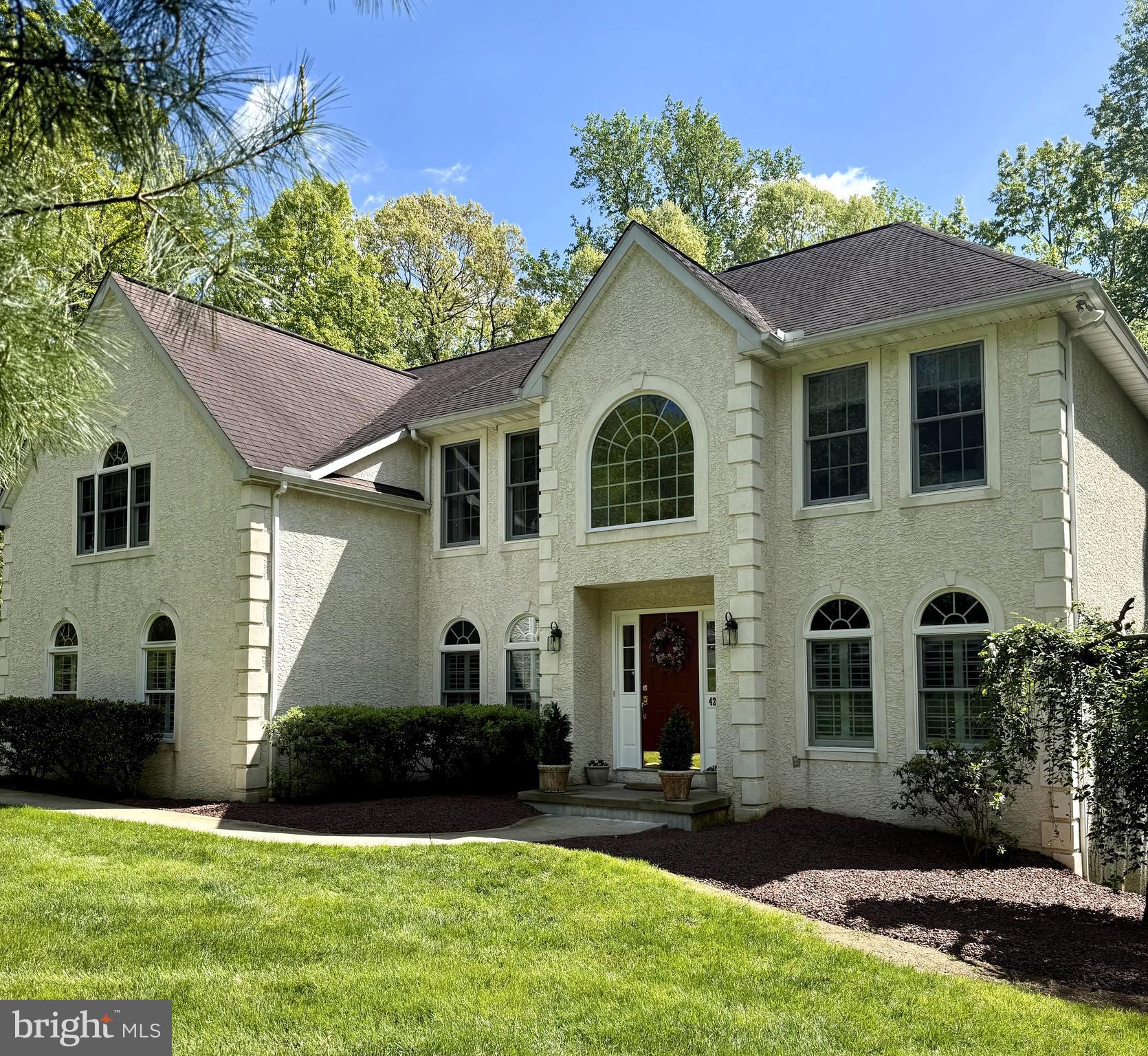 42 WILD LAUREL COURT