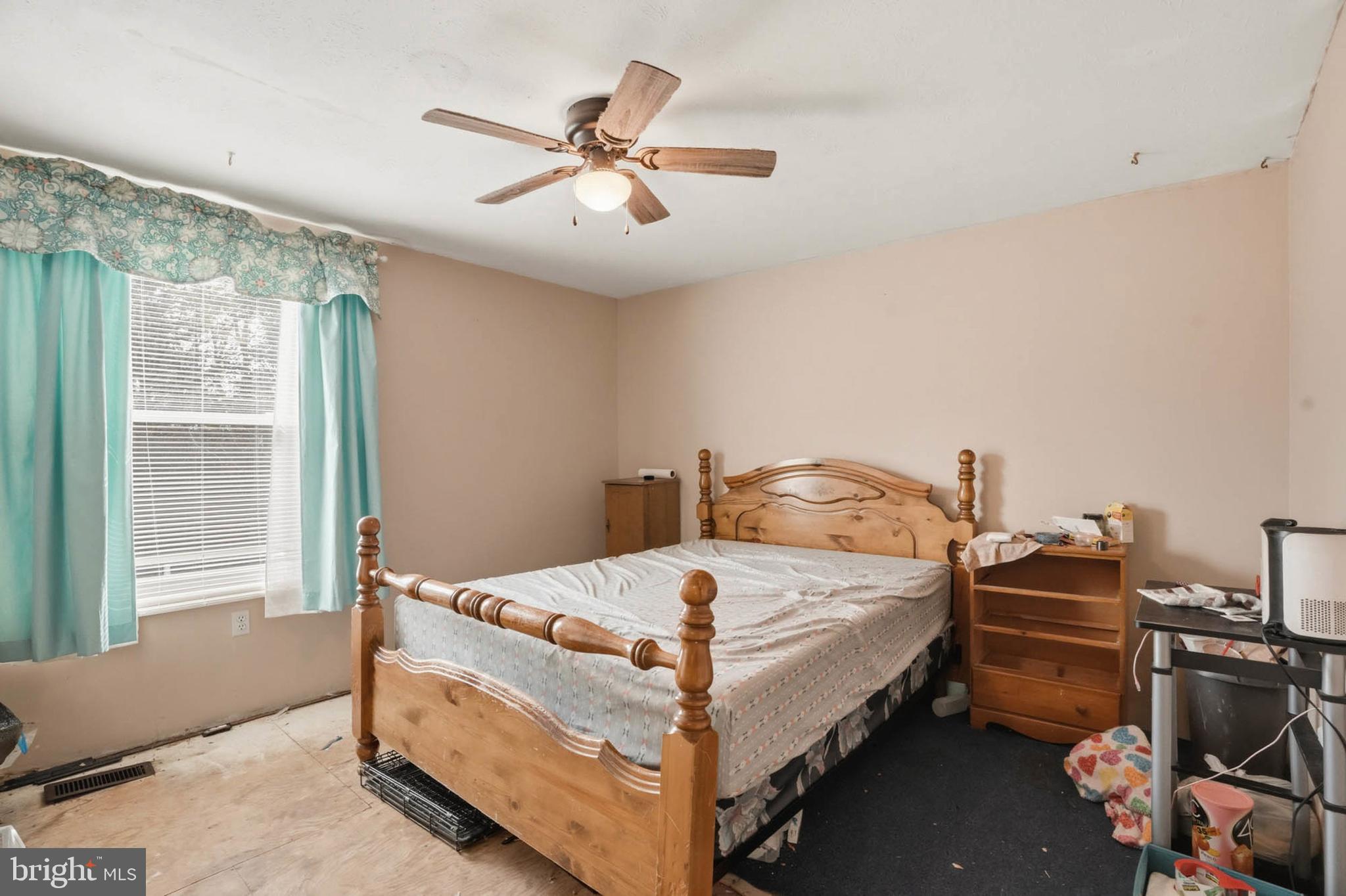 WEDGEWOOD FOREST - Residential