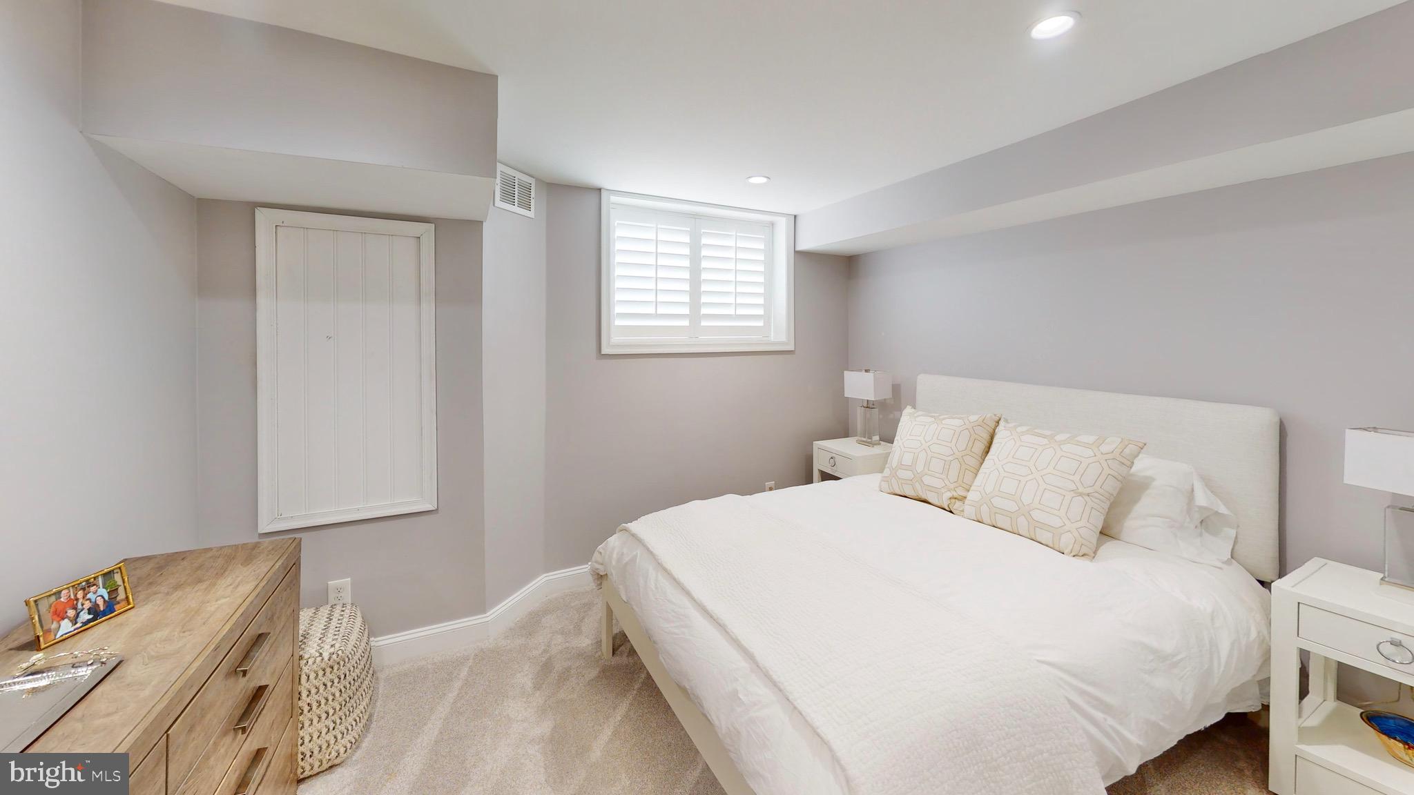 CANTON - Residential Lease