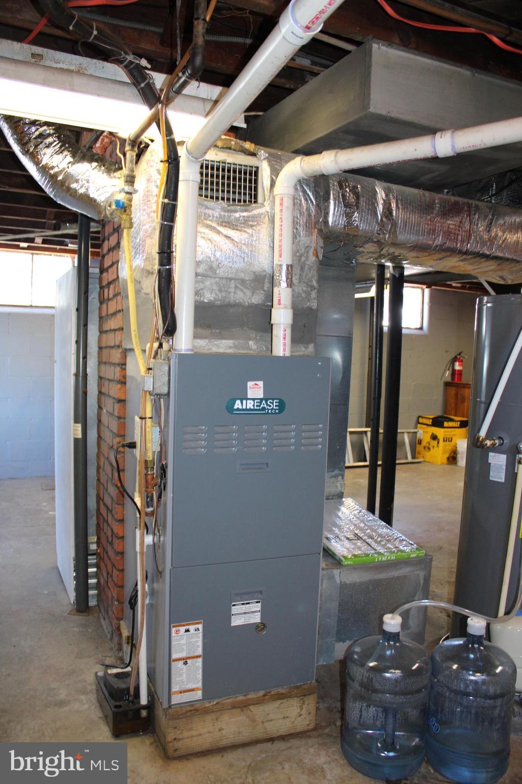 POTOMAC PARK - Residential