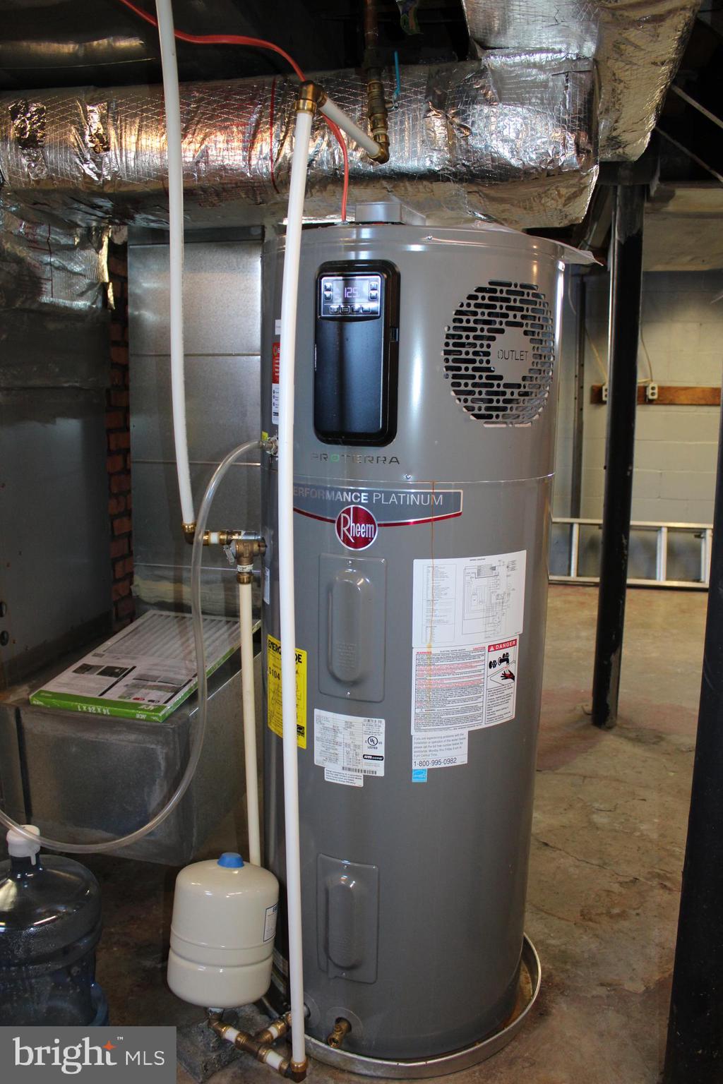 POTOMAC PARK - Residential