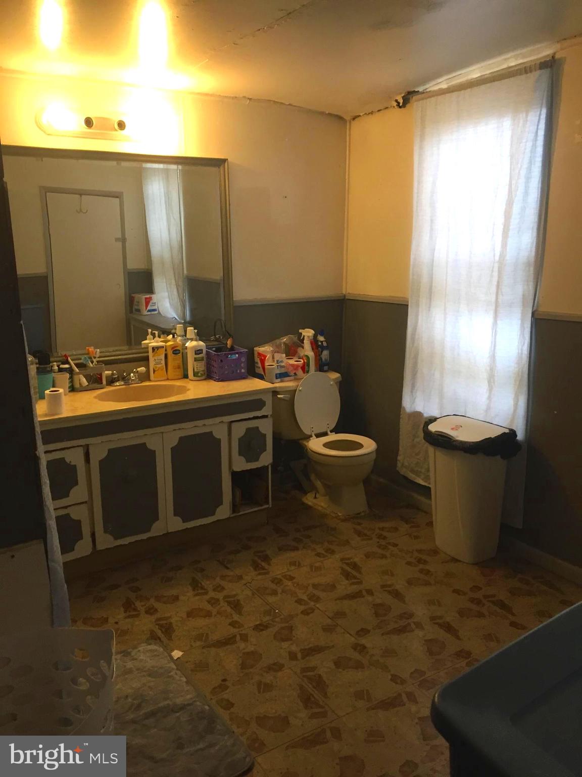 FRANKFORD - Residential