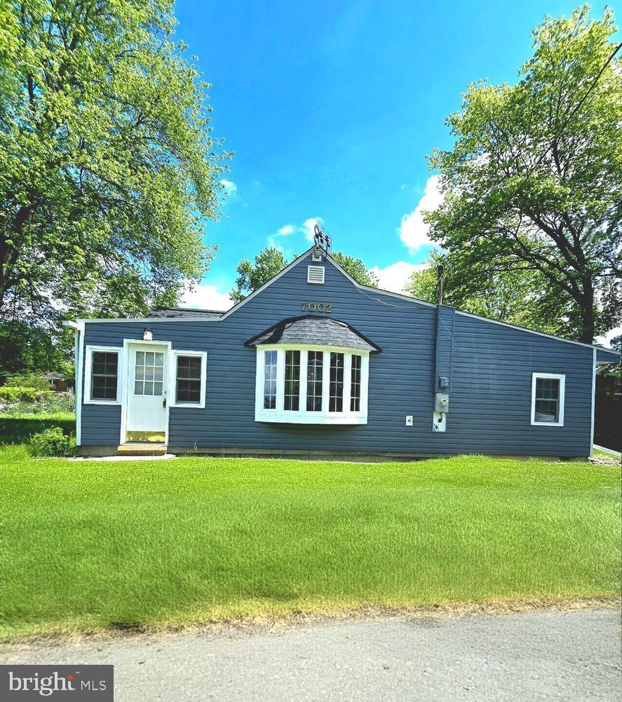 TAYLOR MANOR - Residential