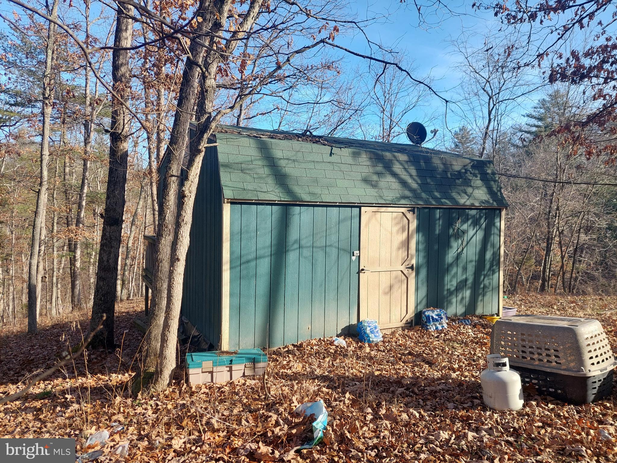 SOUTH POTOMAC FOREST - Land