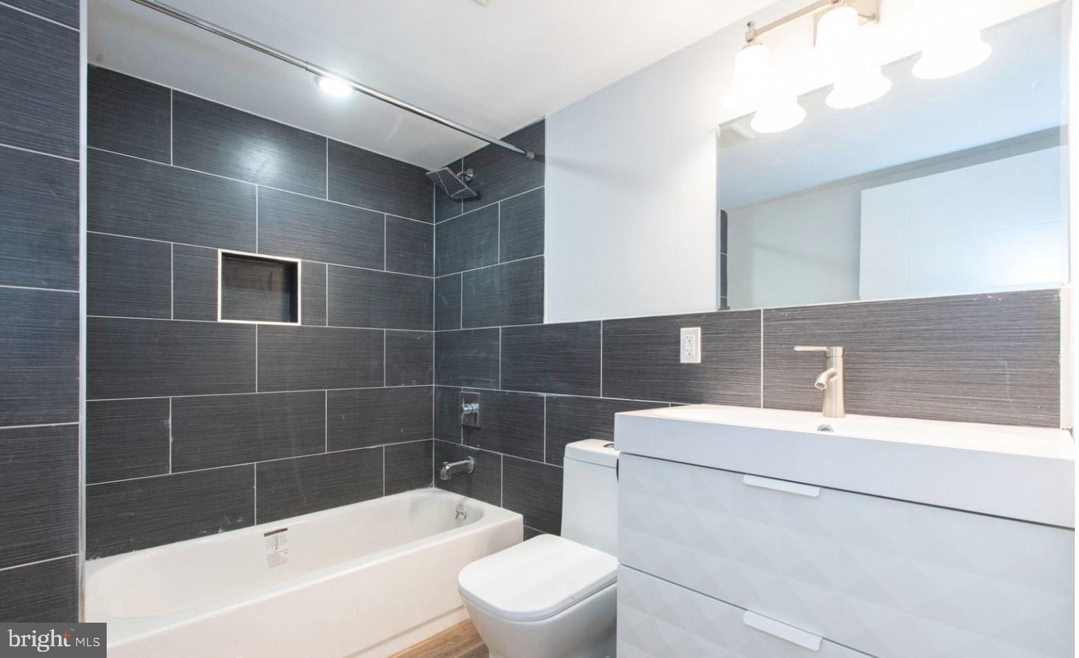 BREWERYTOWN - Residential Lease