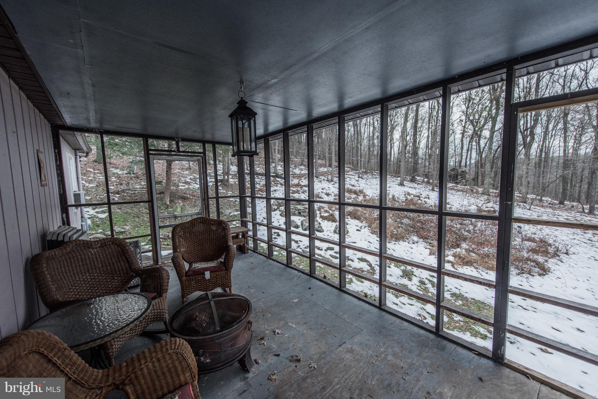 ROUSE MT - Residential