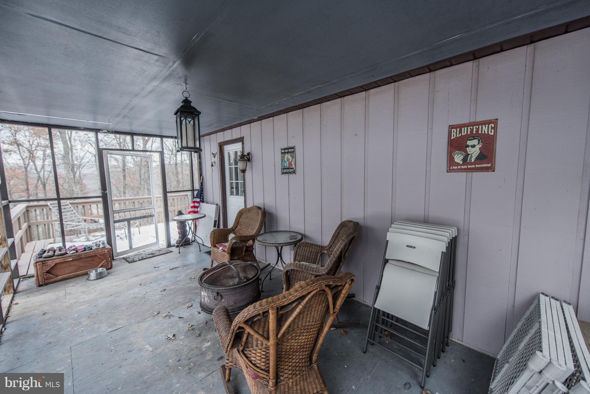 ROUSE MT - Residential