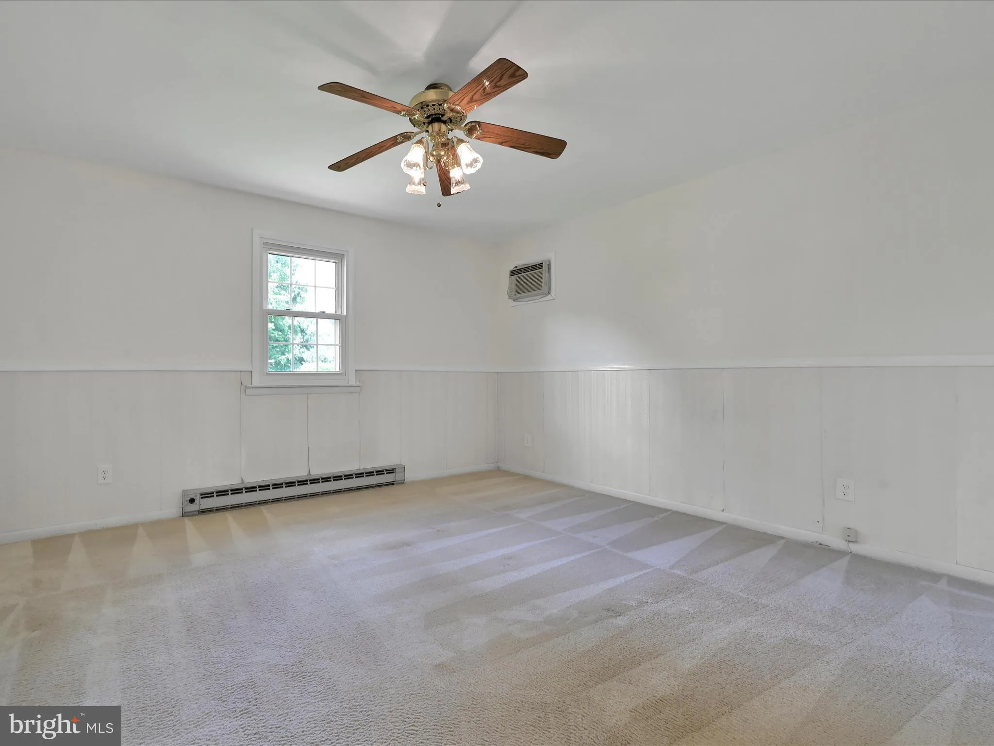 Auburn, Pennsylvania 17922, United States, 2 Bedrooms Bedrooms, ,2 BathroomsBathrooms,Residential,Active,137250