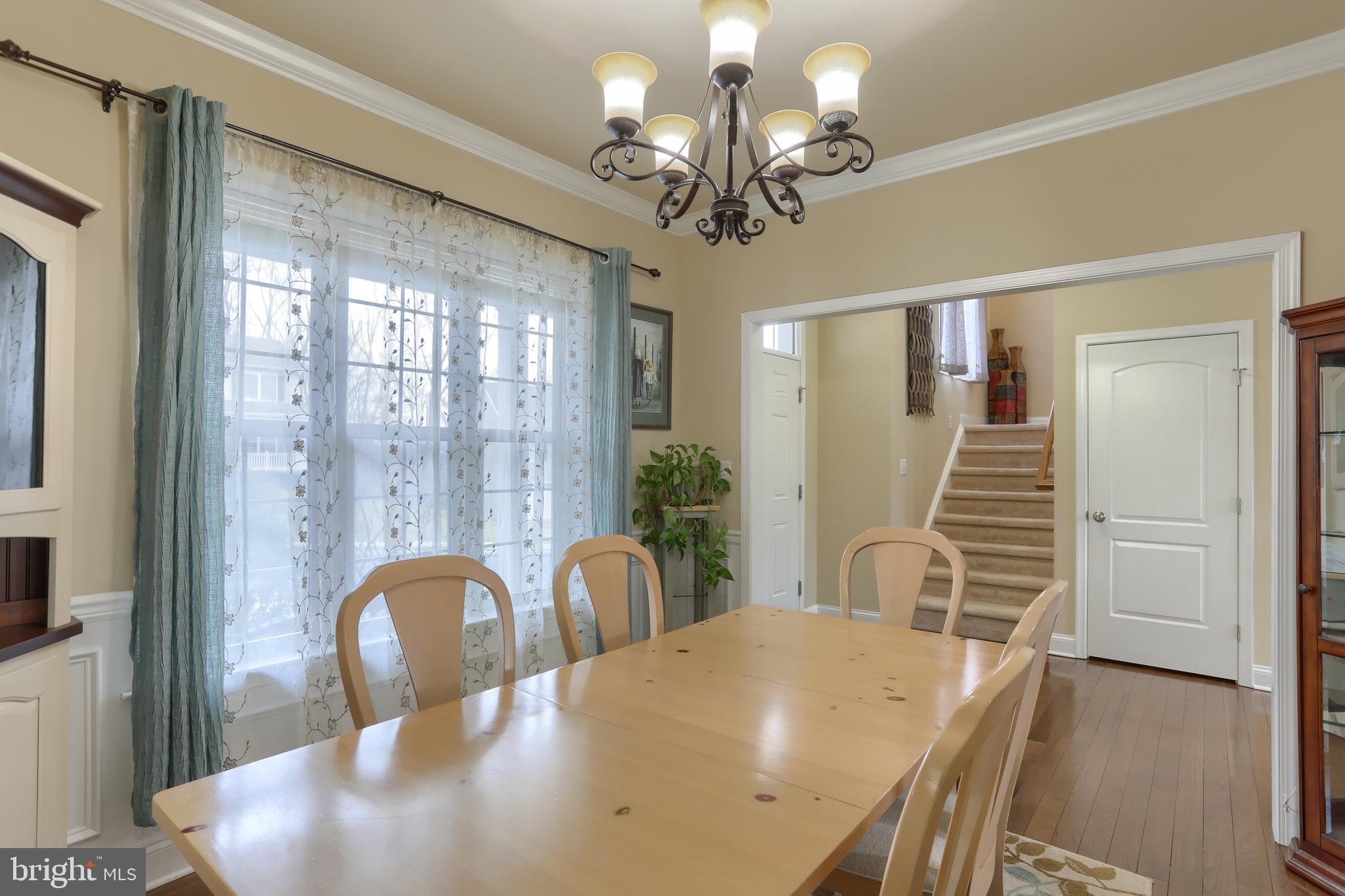 MOUNTAIN CREST ESTATES - Residential
