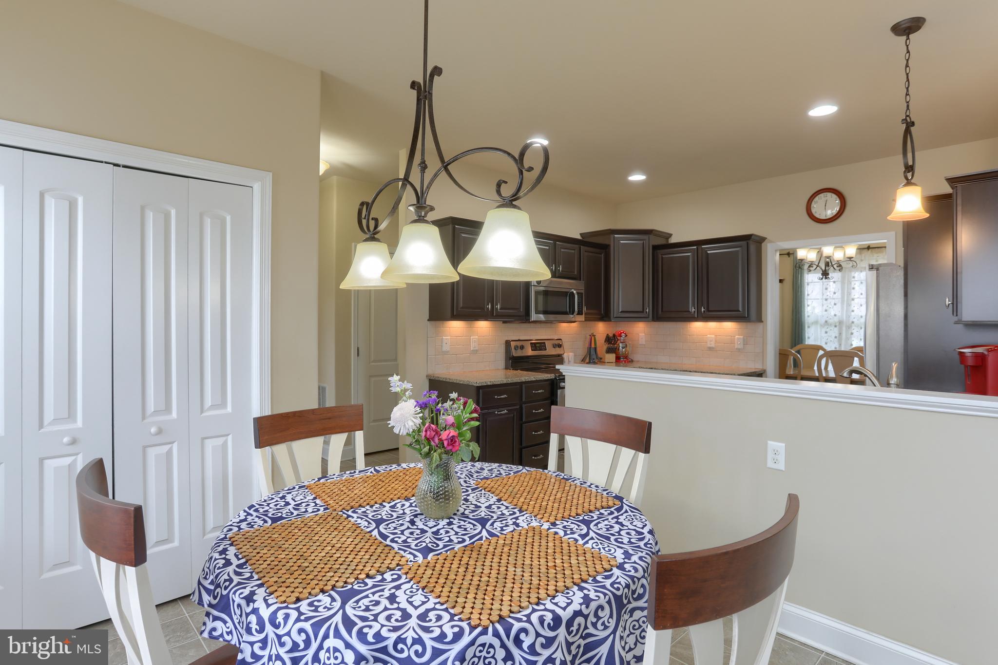 MOUNTAIN CREST ESTATES - Residential