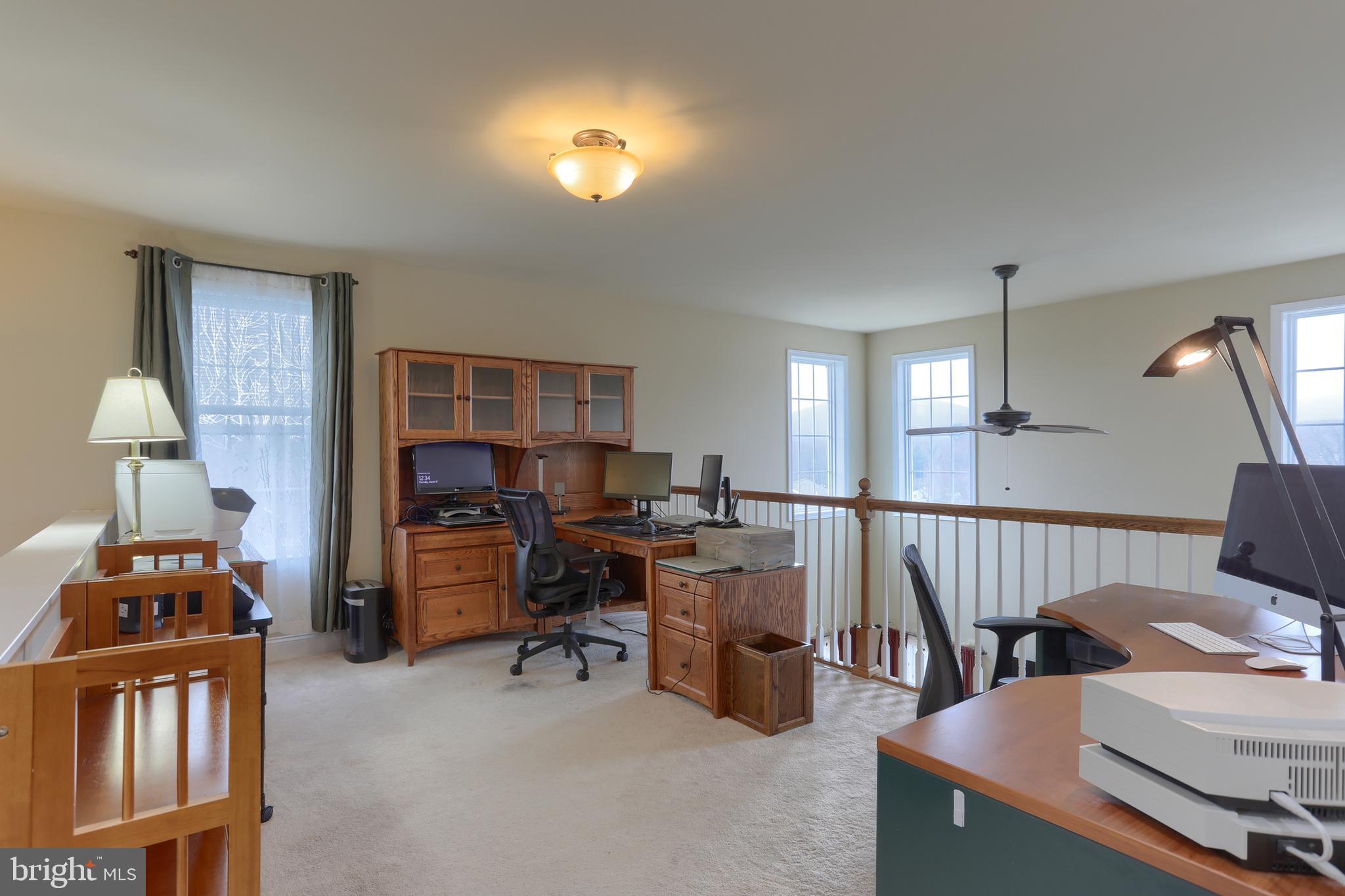 MOUNTAIN CREST ESTATES - Residential
