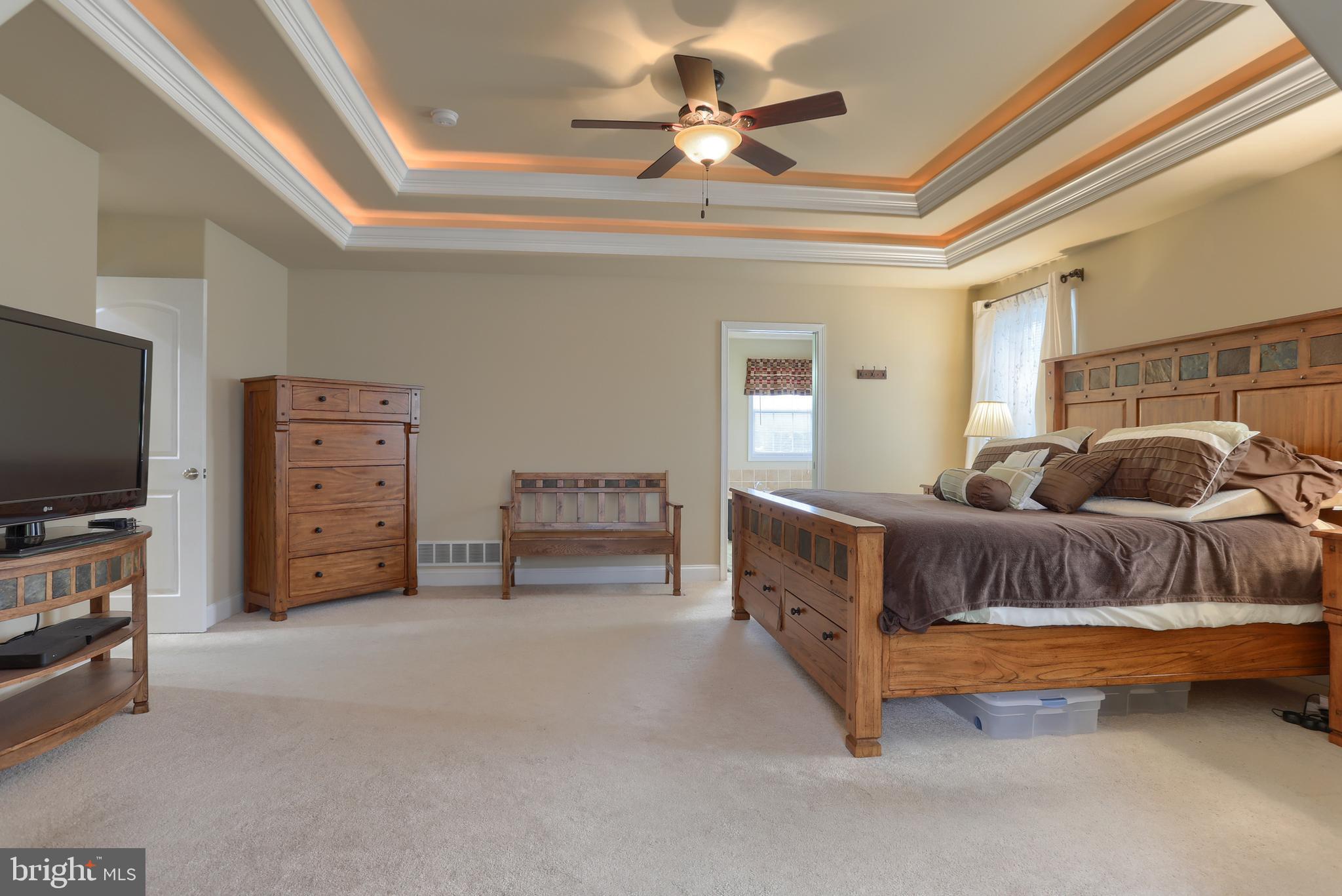 MOUNTAIN CREST ESTATES - Residential