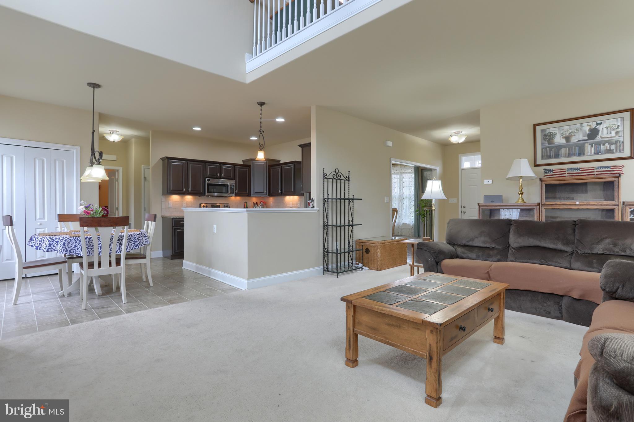MOUNTAIN CREST ESTATES - Residential