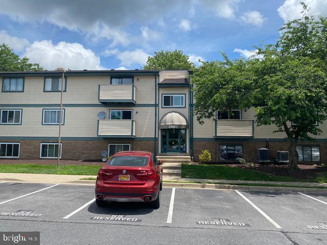 GREENFIELD COMMONS - Residential