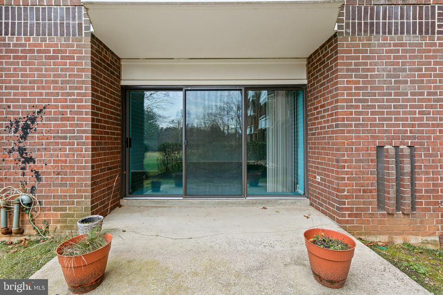 First floor patio unit recently painted, newer carpet, and recently installed heat pump. Located near the entrance ramp in the secured parking lot.  Private patio off living room.  There is a party/meeting room, pool , guest rooms on premises . There's a  library, and security on site.  Visitors are greeted in lobby always with a smile. No rentals allowed. All utilities are included.
So much closet space.  Make this one your forever home.  Seller taking back-ups.