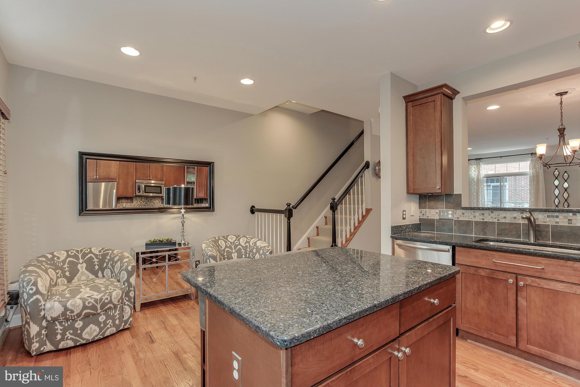 COURTHOUSE HILL - Residential