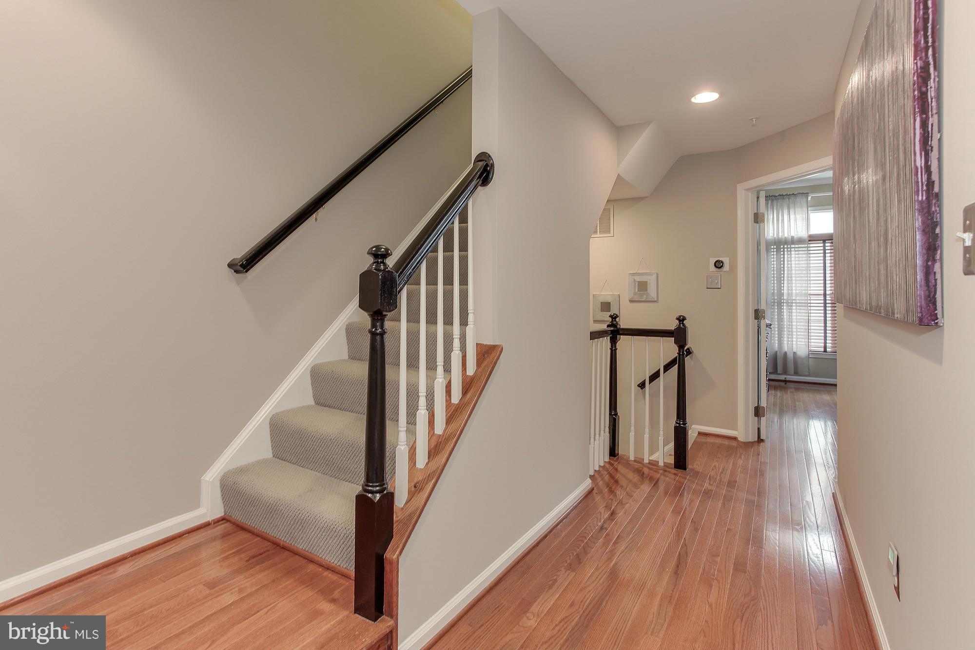 COURTHOUSE HILL - Residential