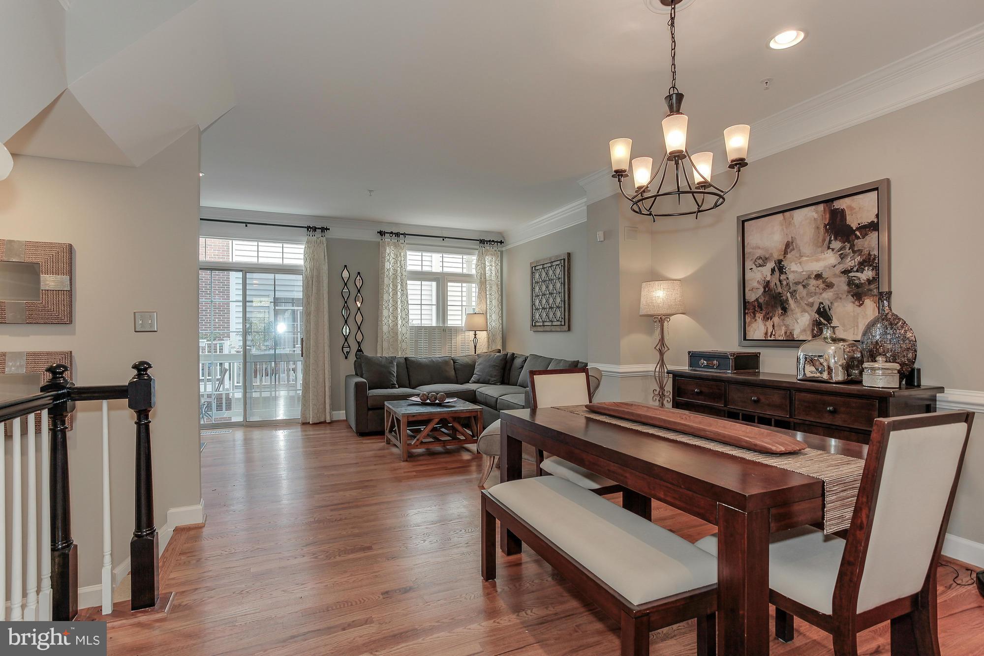 COURTHOUSE HILL - Residential