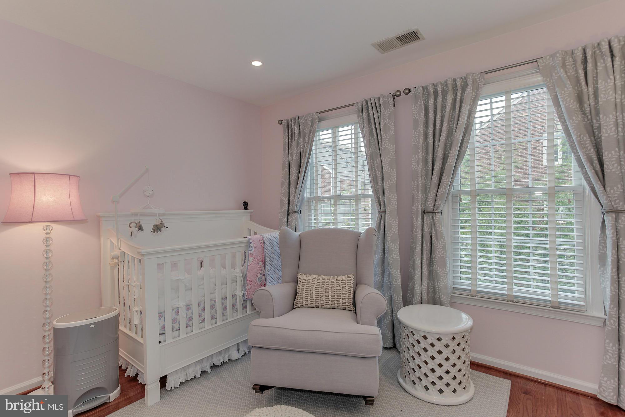 COURTHOUSE HILL - Residential